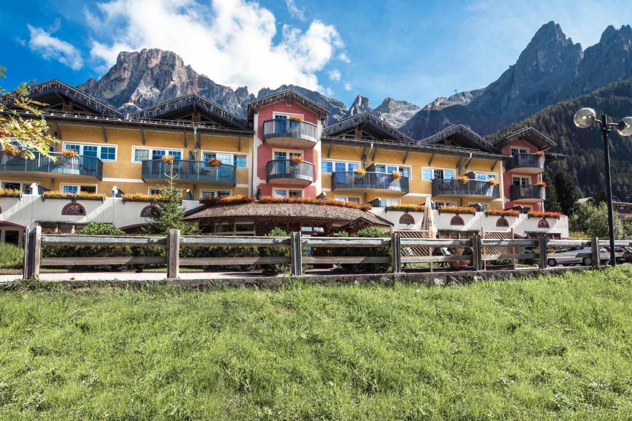Sporting Clubresidence San Martino Di Castrozza Exterior foto